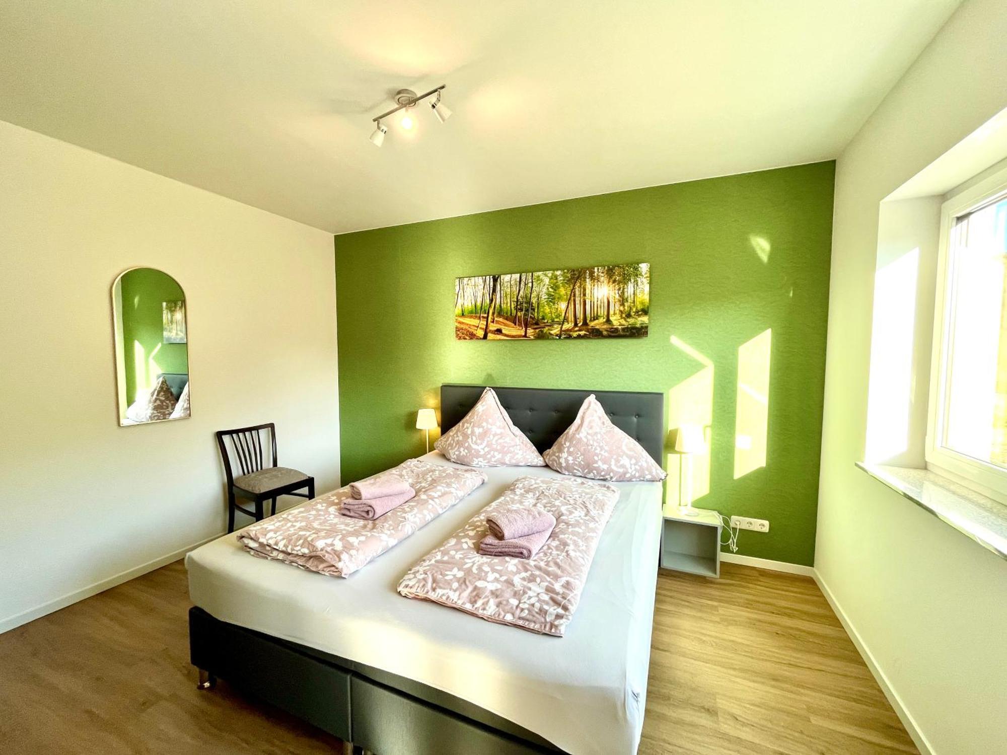 Ferienwohnung Moseltraum, 1-6 Pers, Mit 3 Schlafzimmer Und Panoramabalkon Müden Exterior foto